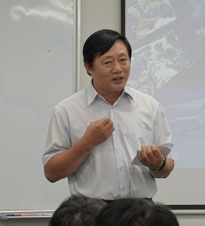 Thầy Trung (3)